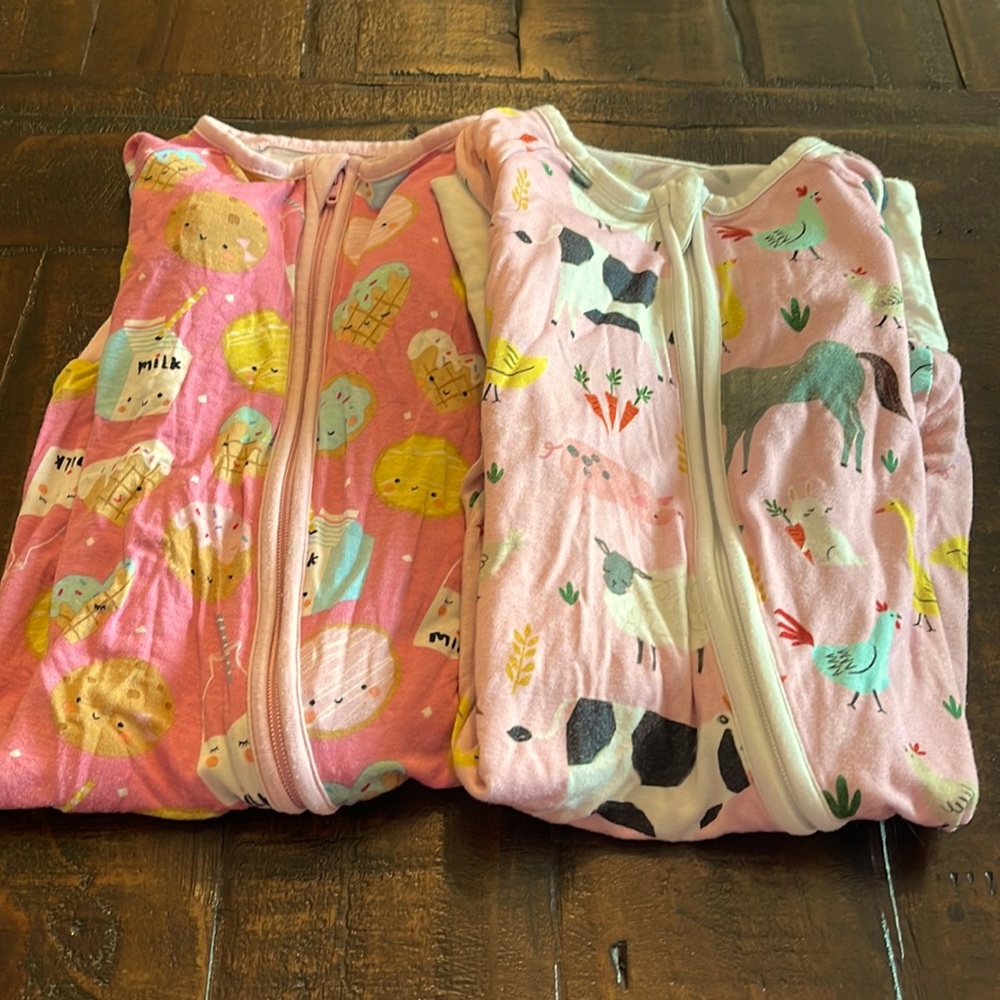 Two little zippys